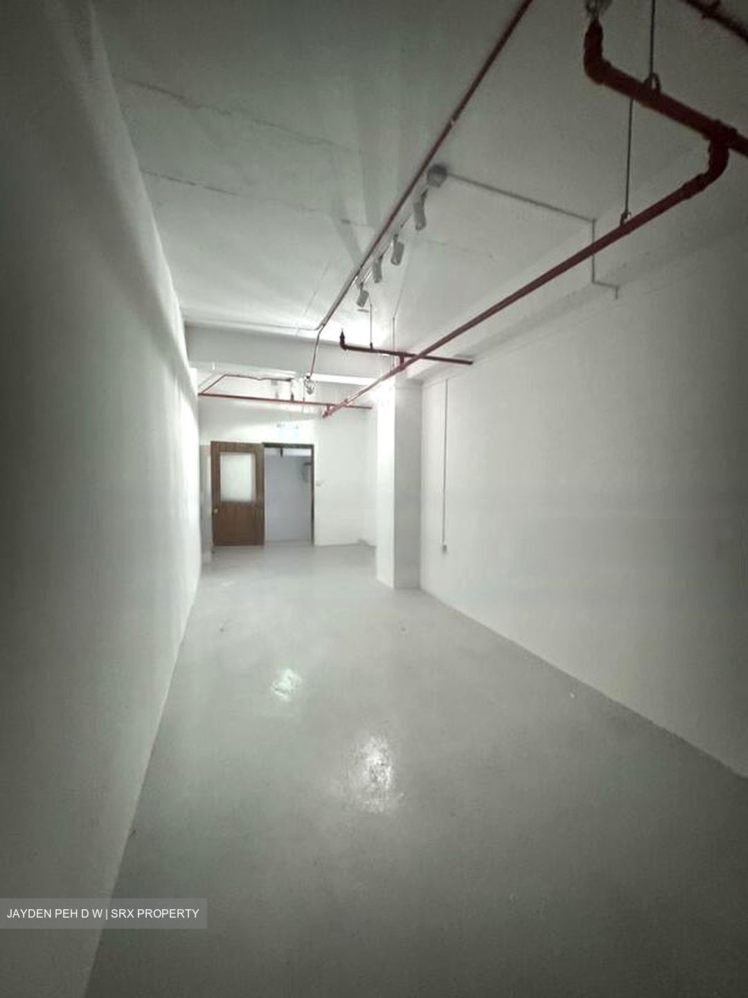 Kitchener Complex (D8), Office #577719561